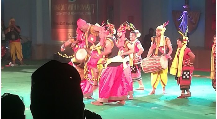 मणि सा मणिपुरः उत्तर पूर्व भारत को इस नजर से आपने देखा क्या?